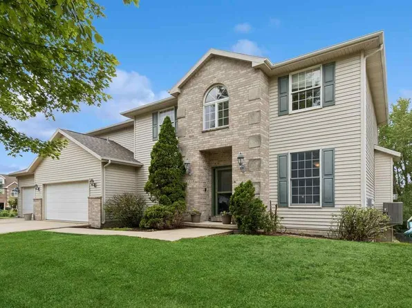 1218 Santa Fe Dr, Iowa City, IA 52246