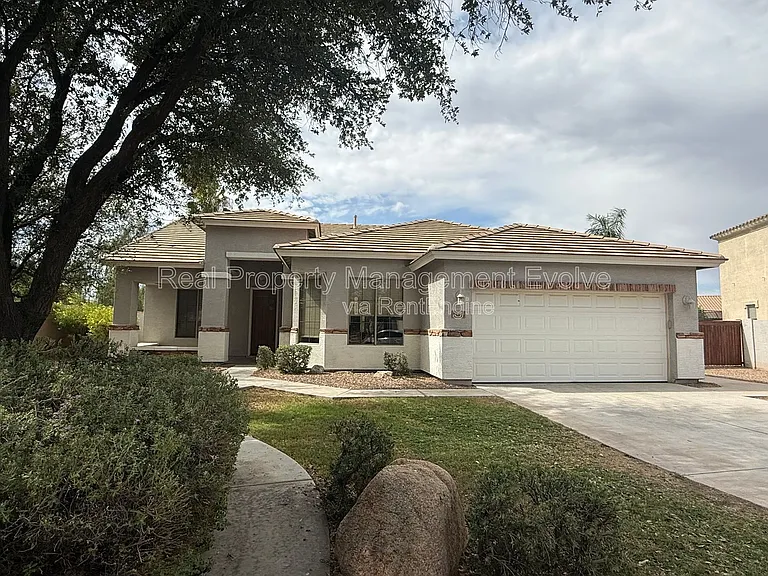 4381 E Sundance Ct — Photo 1