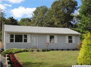 829 Wright Debow Rd, Jackson, NJ 08527