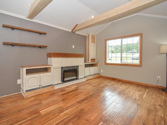 5th image of 115 Gregg Dr