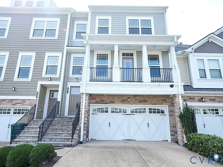 5421 Hickory Ann Dr — Photo 1