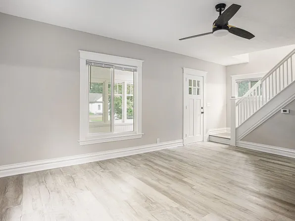 1412 Nassau St, Kalamazoo, MI 49048