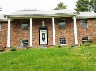 105 Tom Price Ct, Jamestown, TN 38556