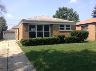 12006 Elm Dr, Blue Island, IL