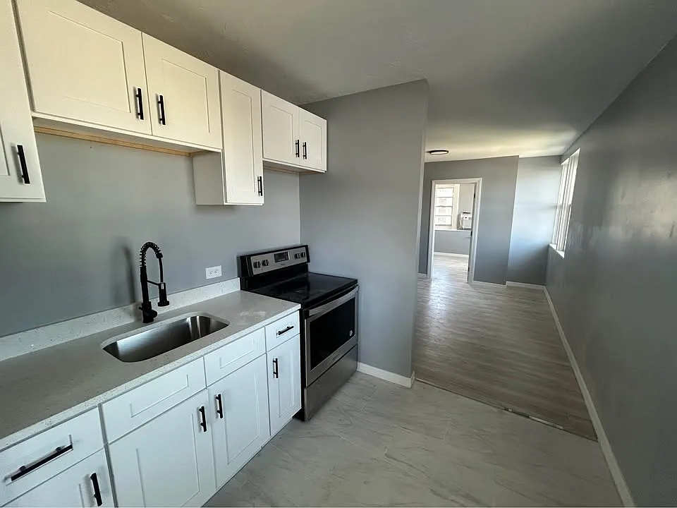 Building Photo - 669 Avenue B NW #1