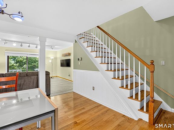 5th image of 405 Timber Lane #405