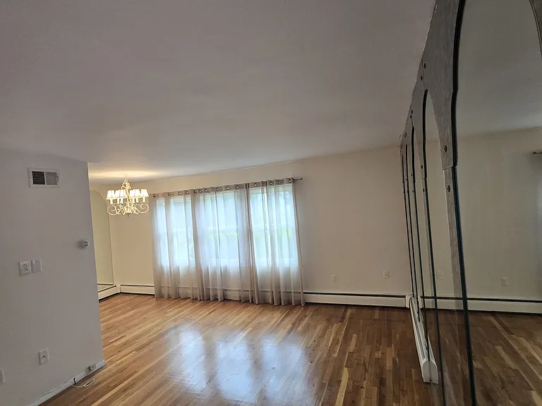 90 Harvey Ave #1 — Photo 11