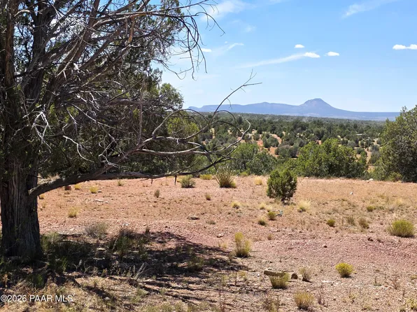 3200 W Poppy Rd, Ash Fork, AZ 86320