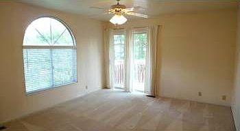 3rd image of 2549 Central Park Cir