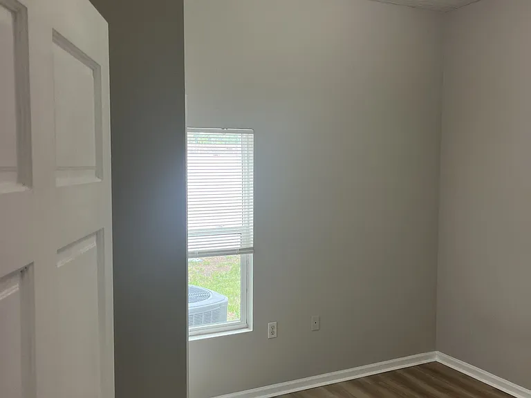 5101 Playpen Dr #2 — Photo 9