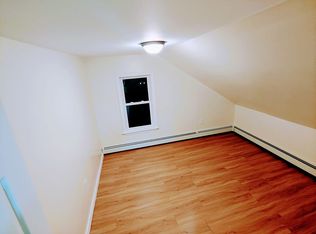 71 Pine St, Pawtucket, RI 02860