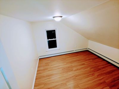 71 Pine St, Pawtucket, RI, 02860