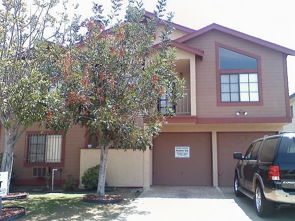1st image of 4177 Iowa St APT 4