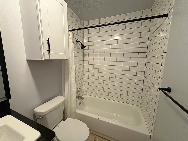 305 Belmont Dr — Photo 34