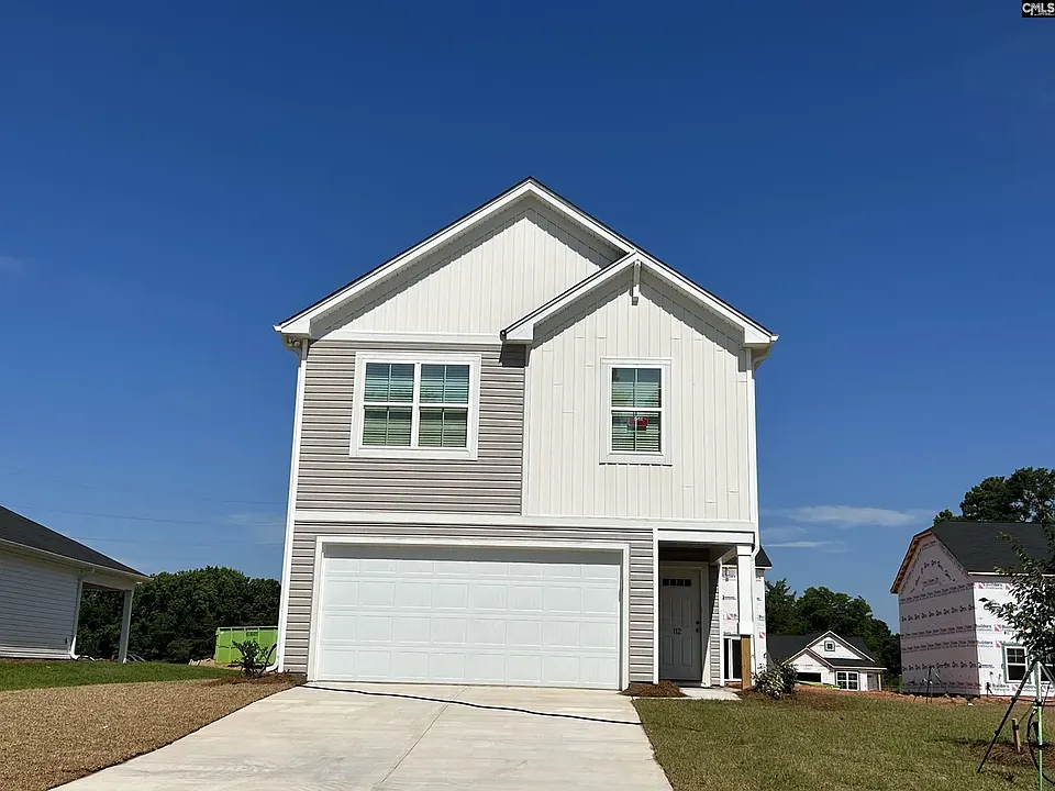 462 Middlebury Ln