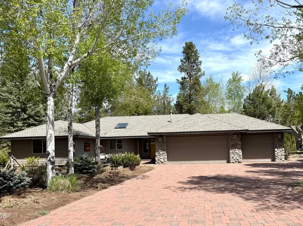 17912 Sandtrap Ln #2, Bend, OR 97707