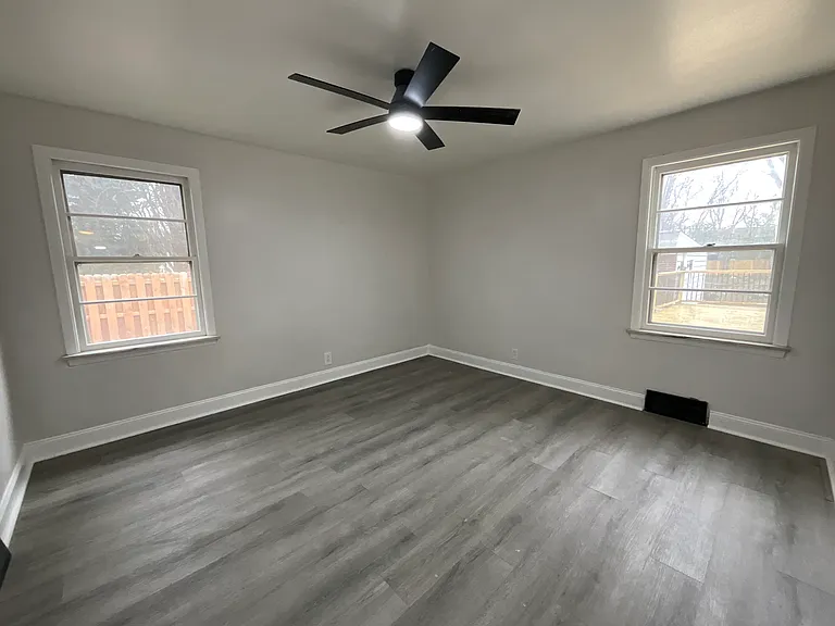 20210 Gladstone Rd — Photo 16