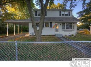 17 Hoover Dr, Brick, NJ 08724