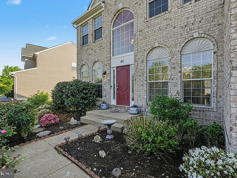 46 Northampton Blvd — Photo 37