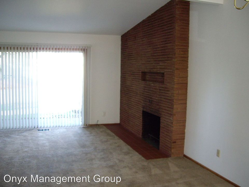 2nd image of 217 N Morrison Rd