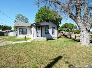 122 Perryman St, New Braunfels, TX 78130