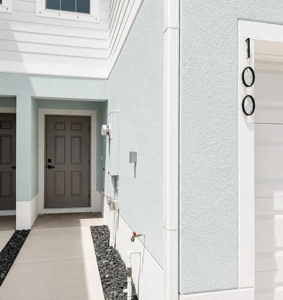 3 bed, 2.5 bath, 1440 sqft, $2,400 — Photo 2