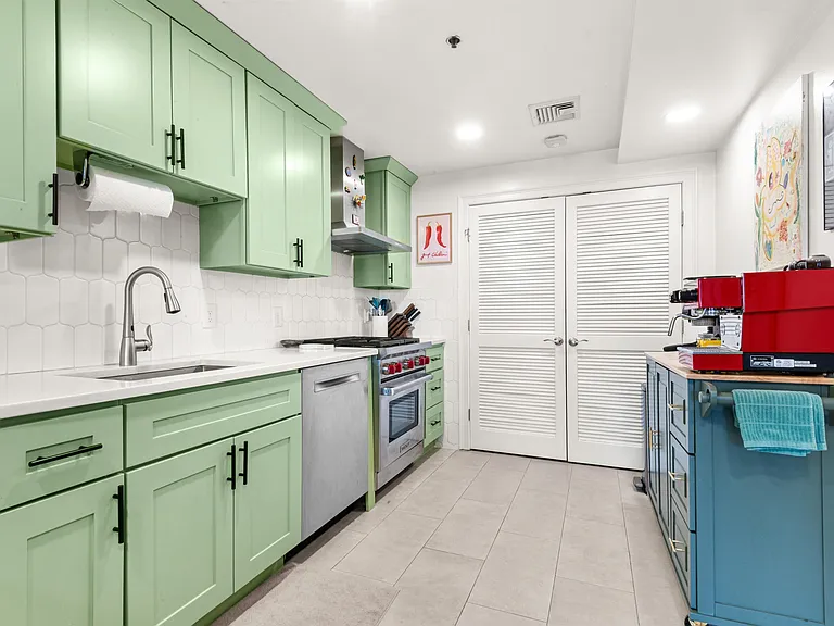 63 Sussex St #8 — Photo 7