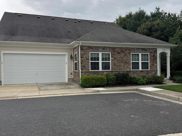 35 Harpers Mill Way, Lovettsville, VA 20180