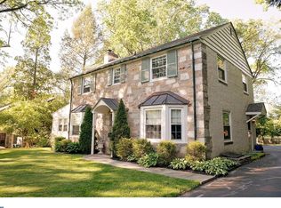 852 Valley View Rd, Flourtown, PA 19031