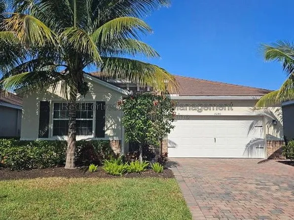 15240 Floresta Ln, Fort Myers, FL 33908