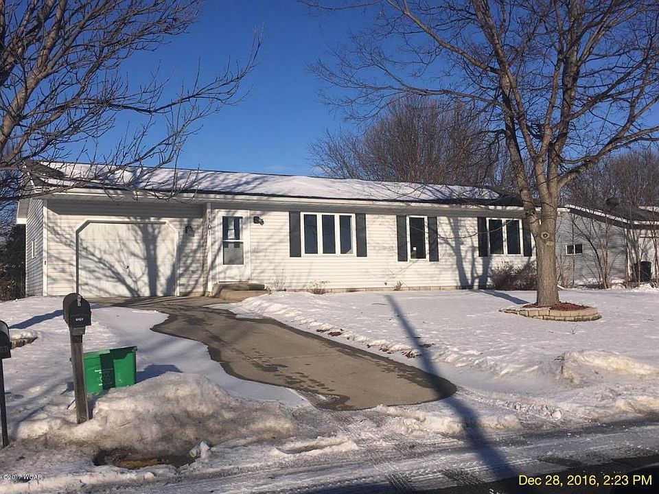 1st image of 1101 Olena Ave SE