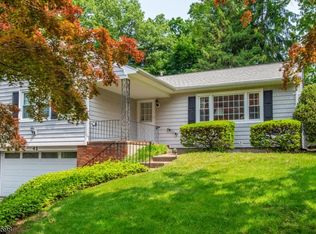 42 Cedars Rd, Caldwell, NJ 07006