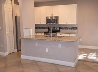 219 Lake Monterey Cir, Boynton Beach, FL 33426
