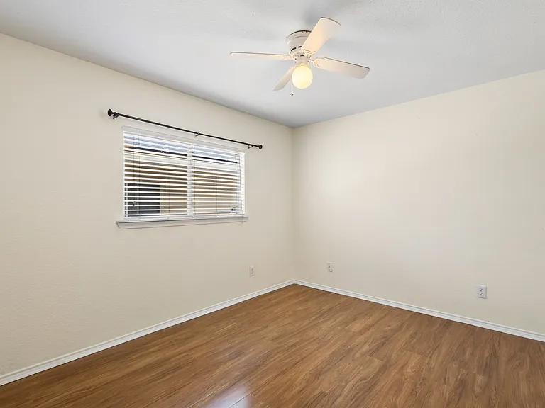25630 Presidio Aly — Photo 15