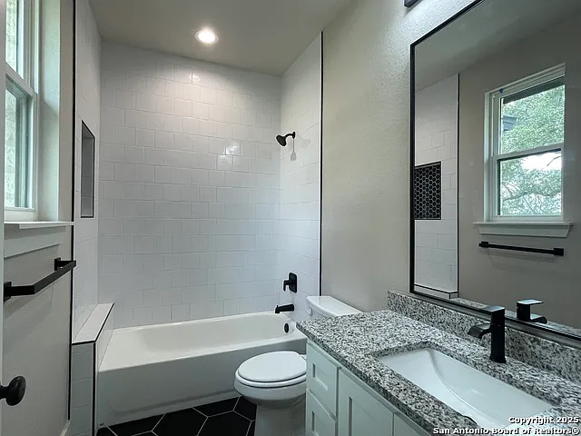399 Bauer Ln — Photo 26