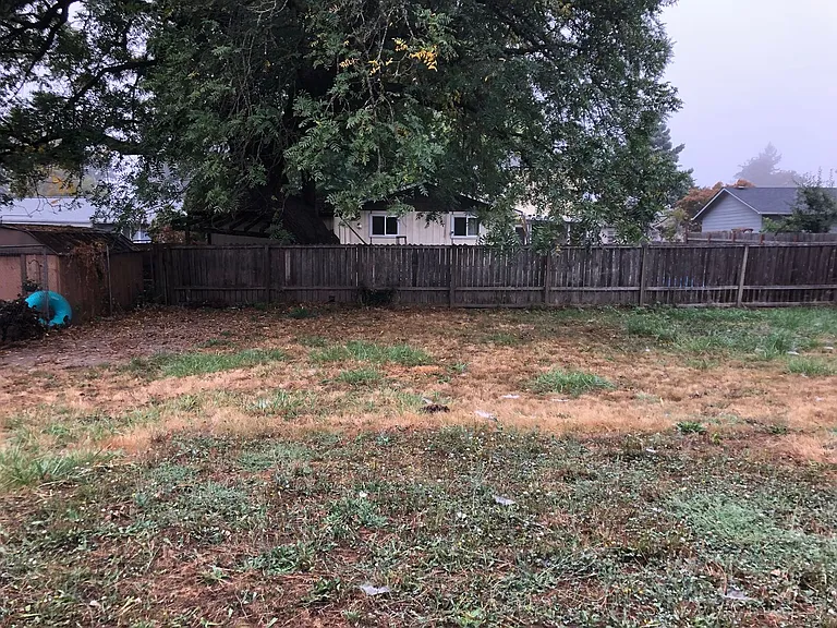 1009 N Hulet Ave — Photo 19