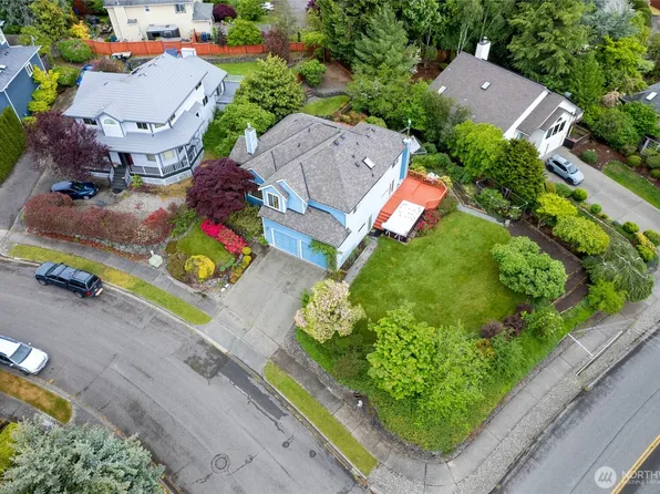 4701 Osprey Drive NE, Tacoma, WA 98422
