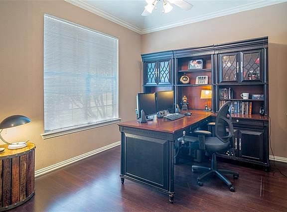 4th image of 10816 Red Cedar Dr