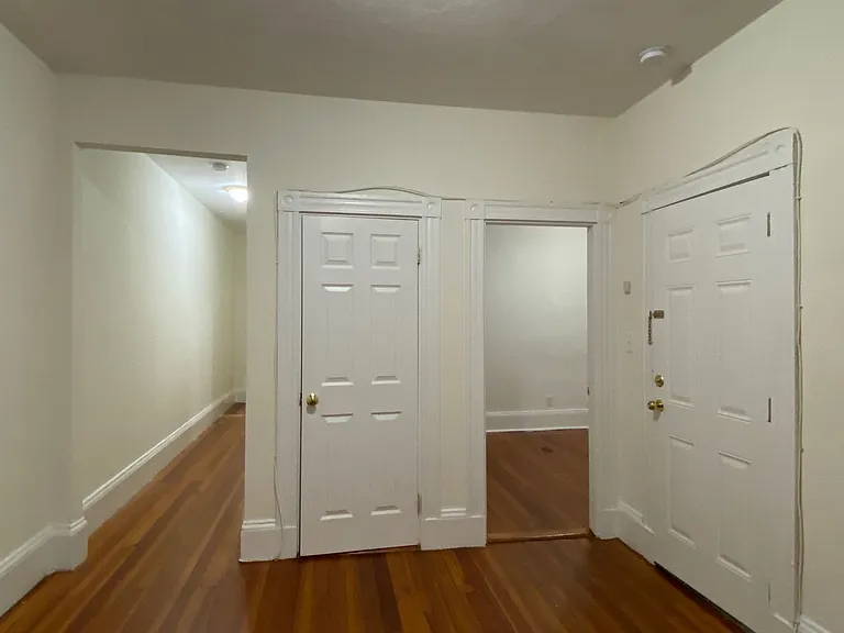 75 Brighton Ave #3C — Photo 23