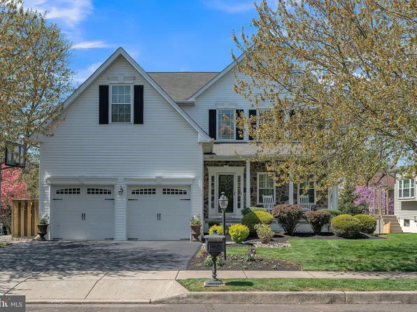 3002 Serenity St, Schwenksville, PA 19473