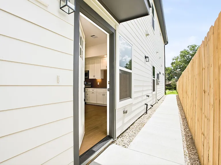 7841 Sunnyhill St #A — Photo 29