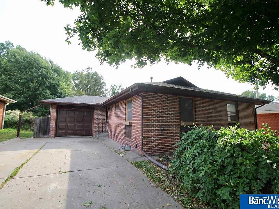 1st image of 1530 N 61st St