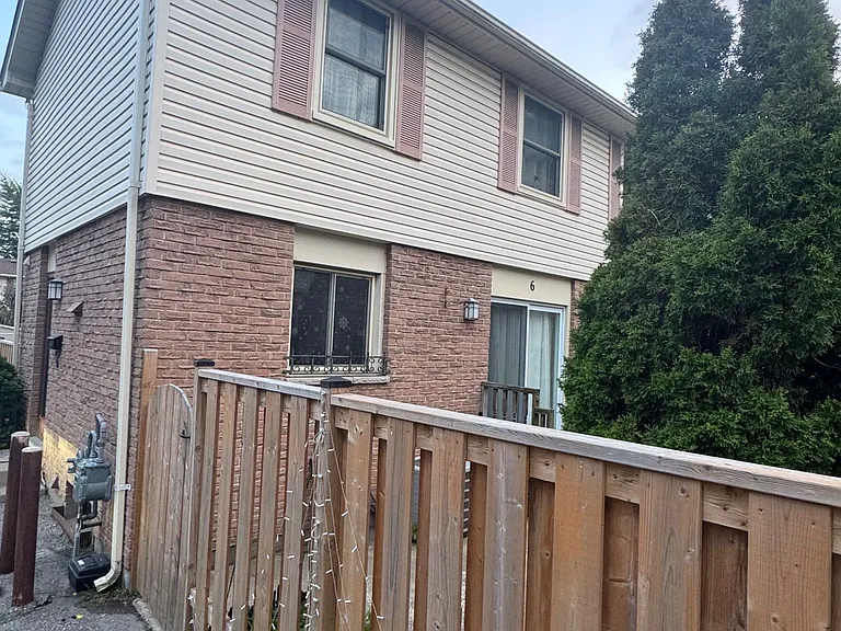 230 Clarke Rd #6 — Photo 1