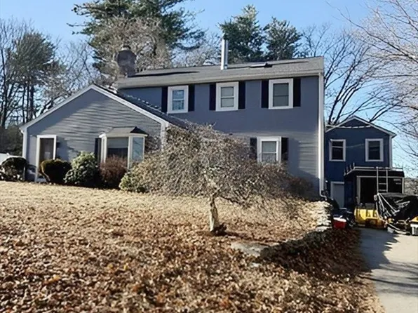 20 Alberta Dr, Hudson, MA 01749