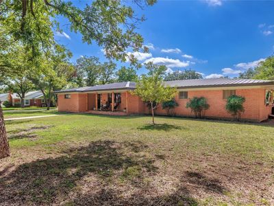 603 W 14th St, Brady, TX, 76825