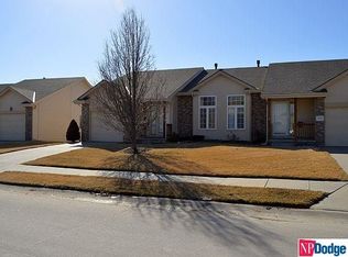 6712 S 165th Ave, Omaha, NE 68135