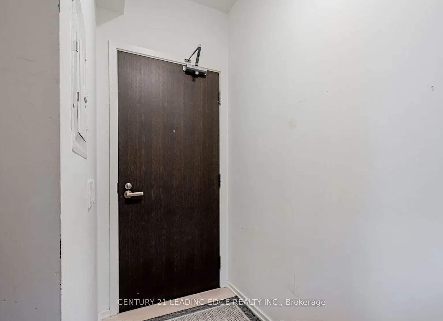 2 bed, $3,100 — Photo 2