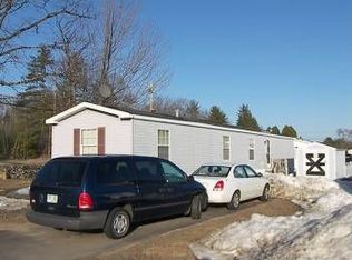 5 Saint Lawrence Dr, Belmont, NH 03220
