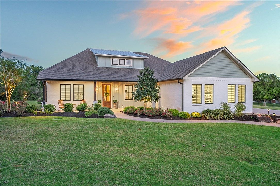 16635 Windy Ryon Rd, College Station, TX 77845 | Zillow