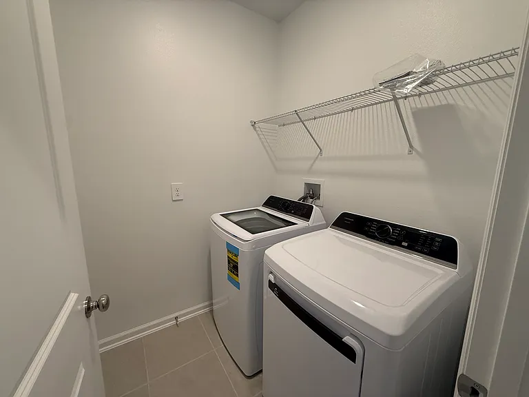 3151 Kurtz Ter — Photo 16